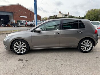 Used Volkswagen Golf 2014 for sale - 78413571: Photo