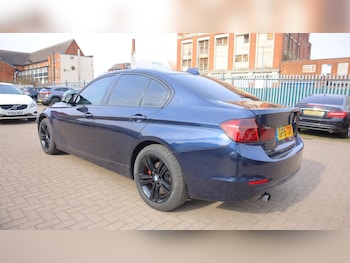 Used BMW 3 Series 2015 for sale - 75024214: Photo