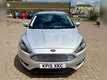Used Ford Focus 2015 for sale - 75520537: Photo
