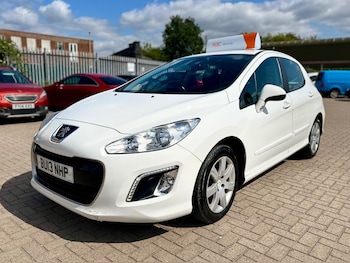 Used Peugeot 308 2013 for sale - 75540086: Photo