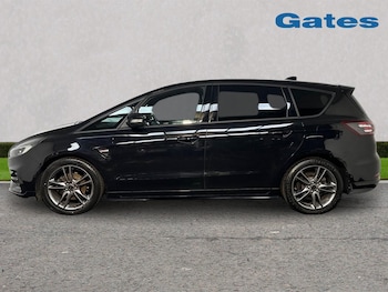 Used Ford S-Max 2023 for sale - 79113342: Photo