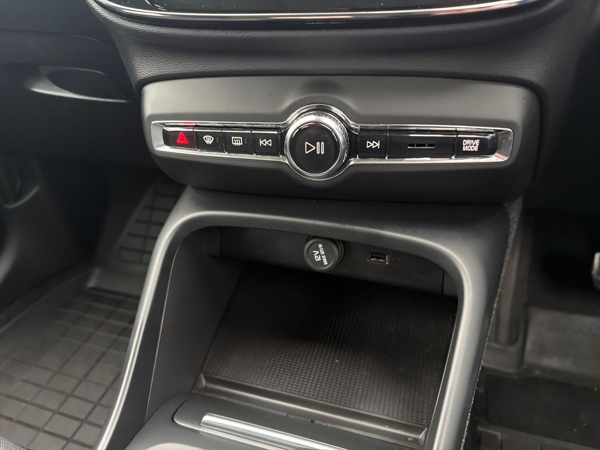 Used Volvo XC40 2021 for sale - 77492606: Photo 22