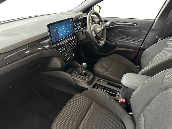 Used Ford Focus 2025 for sale - 76302232: Photo 11