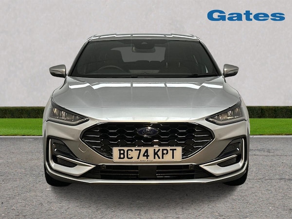 Used Ford Focus 2025 for sale - 76302232: Photo 2