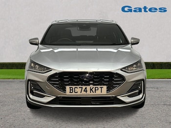 Used Ford Focus 2025 for sale - 76302232: Photo 2