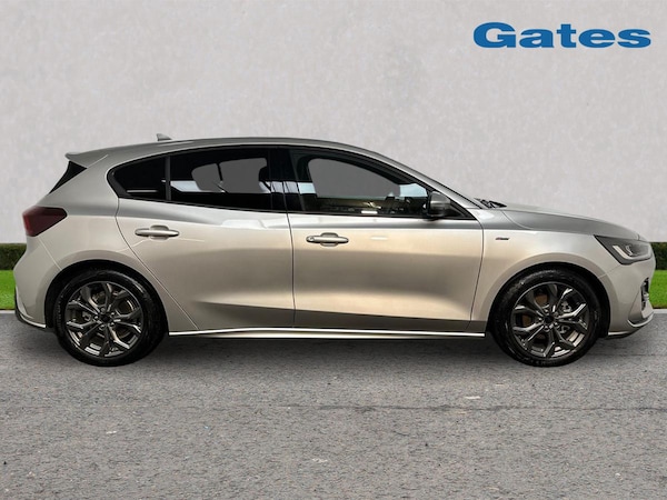 Used Ford Focus 2025 for sale - 76302232: Photo 8