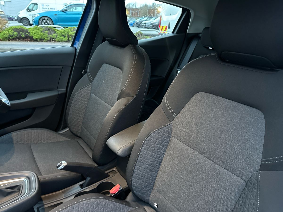 Used Renault Clio 2022 for sale - 76861753: Photo 12