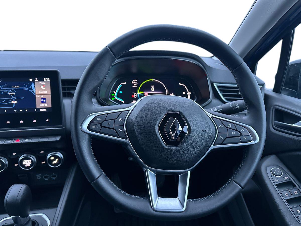 Used Renault Clio 2022 for sale - 76861753: Photo 17