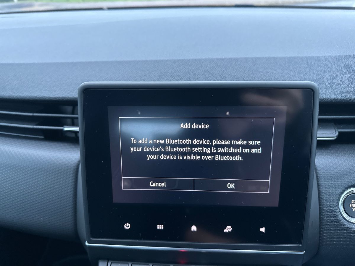 Used Renault Clio 2022 for sale - 76861753: Photo 21