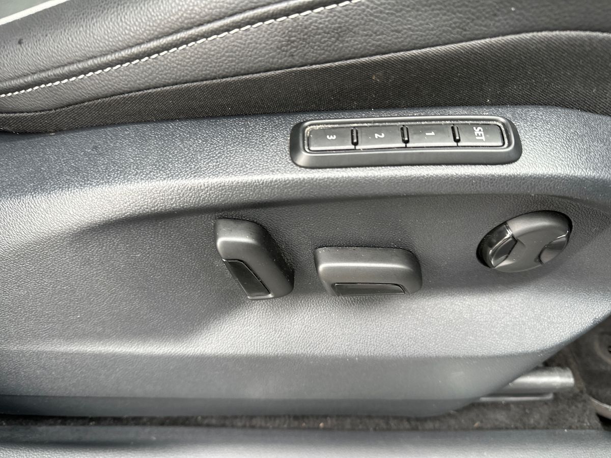 Used Volkswagen Tiguan 2023 for sale - 76355061: Photo 30