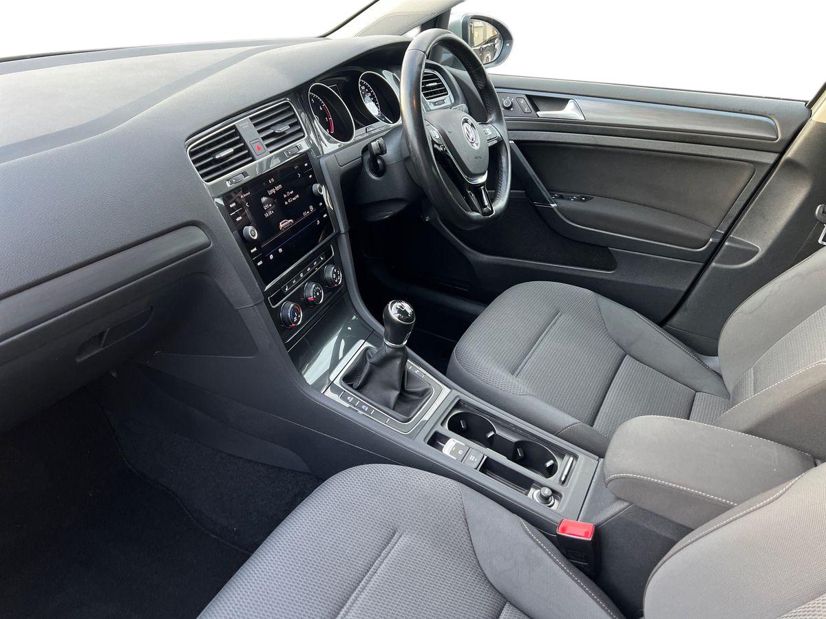 Used Volkswagen Golf 2019 for sale - 76344083: Photo 11