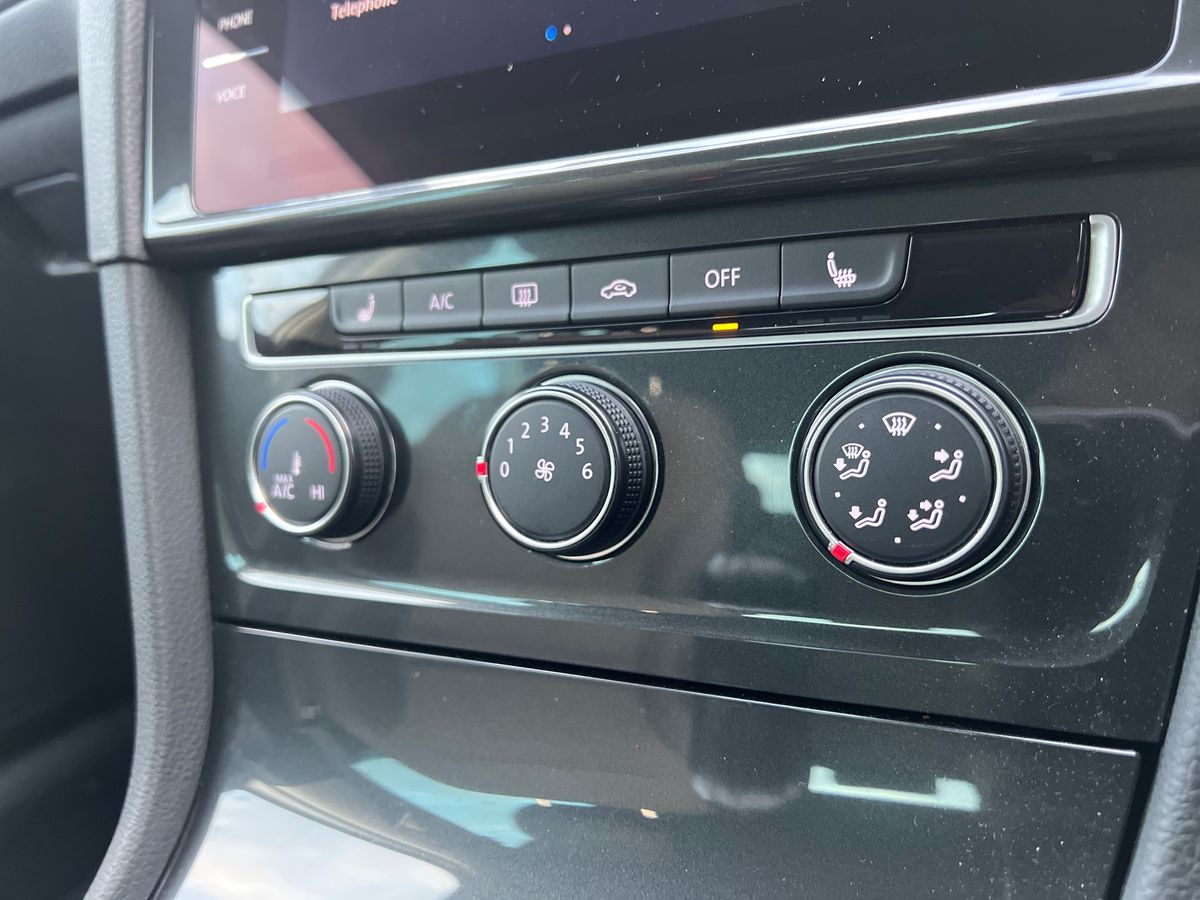 Used Volkswagen Golf 2019 for sale - 76344083: Photo 22