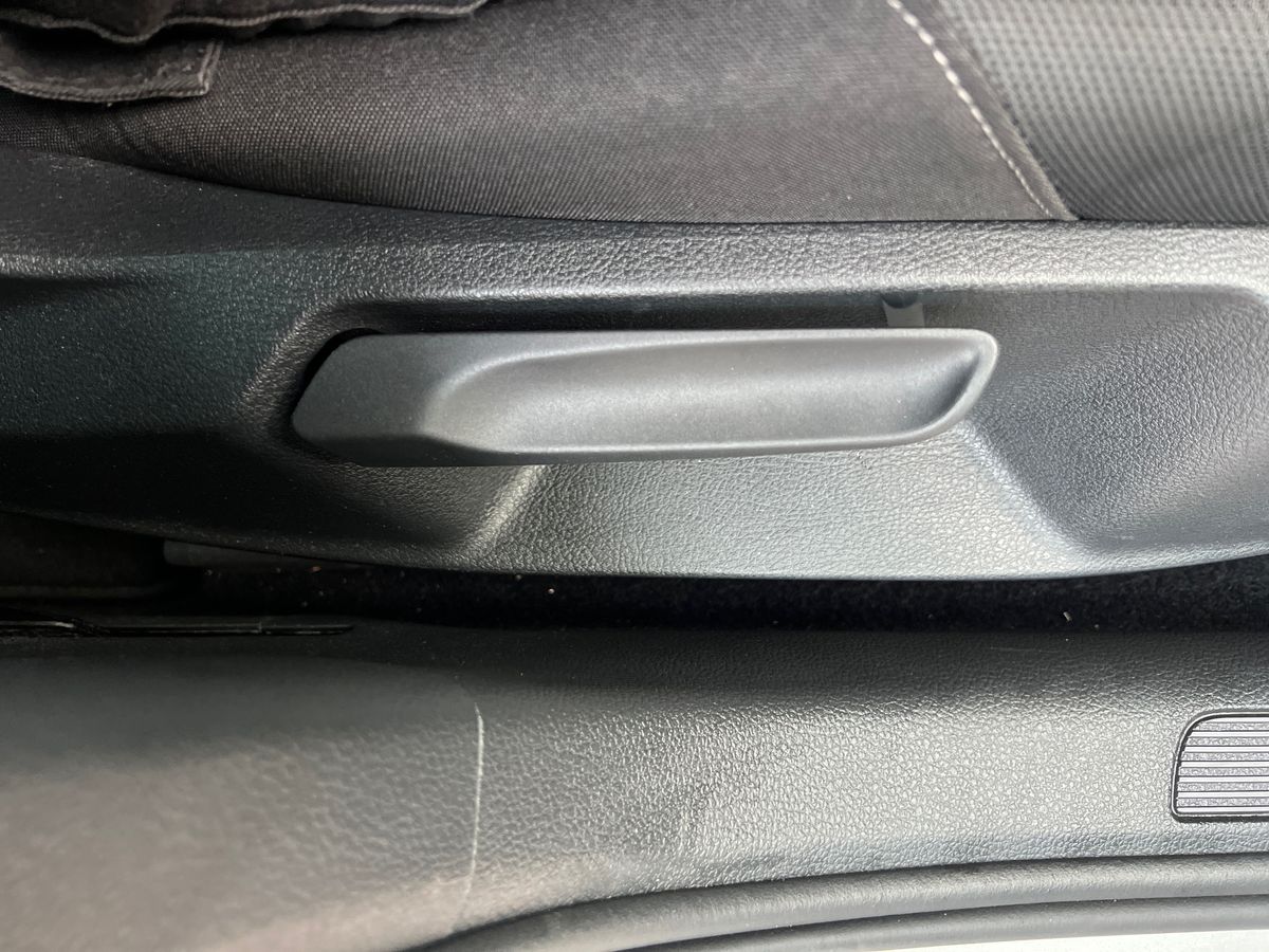 Used Volkswagen Golf 2019 for sale - 76344083: Photo 30