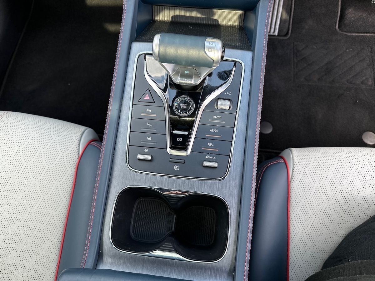 Vehicle 28