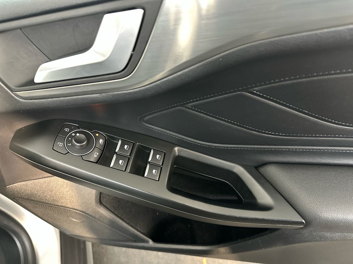 Used Ford Focus 2021 for sale - 76796577: Photo 25