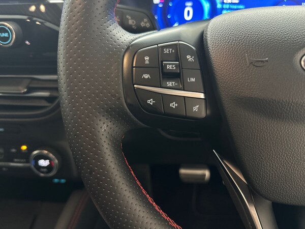 Used Ford Kuga 2021 for sale - 76203824: Photo 26