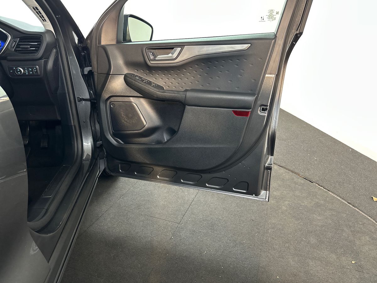 Used Ford Kuga 2021 for sale - 76475129: Photo 35