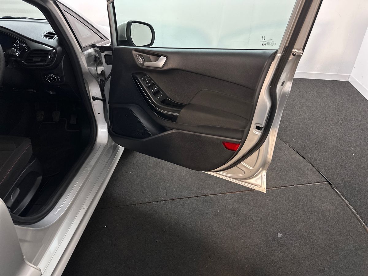 Used Ford Fiesta 2023 for sale - 77818898: Photo 35