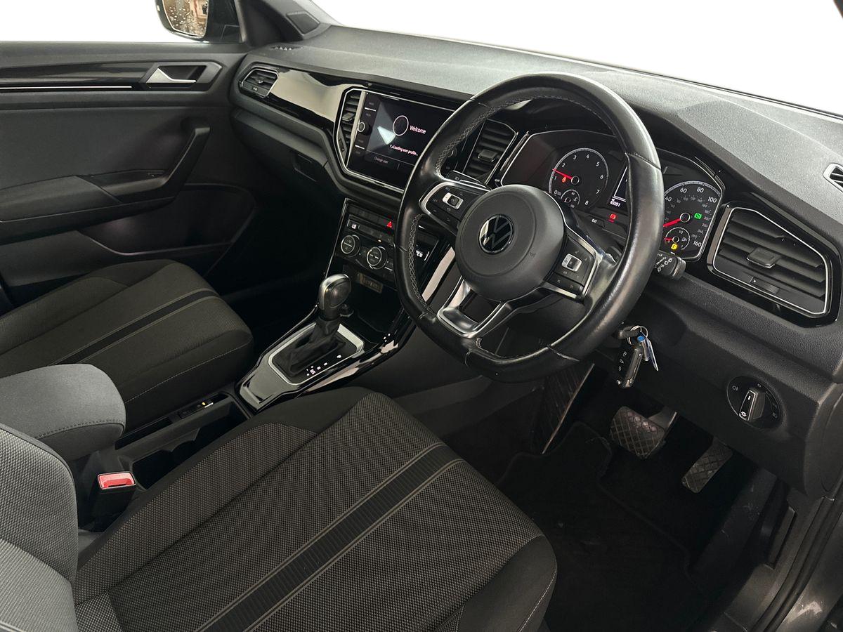 Used Volkswagen T-Roc 2021 for sale - 77285613: Photo 10