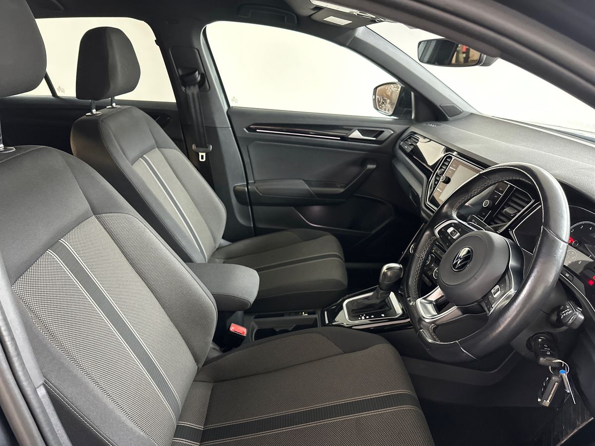 Used Volkswagen T-Roc 2021 for sale - 77285613: Photo 12