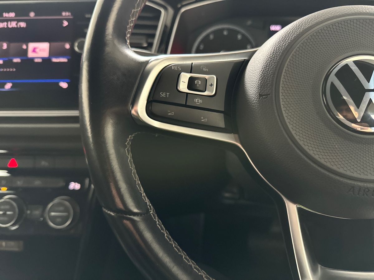 Used Volkswagen T-Roc 2021 for sale - 77285613: Photo 26