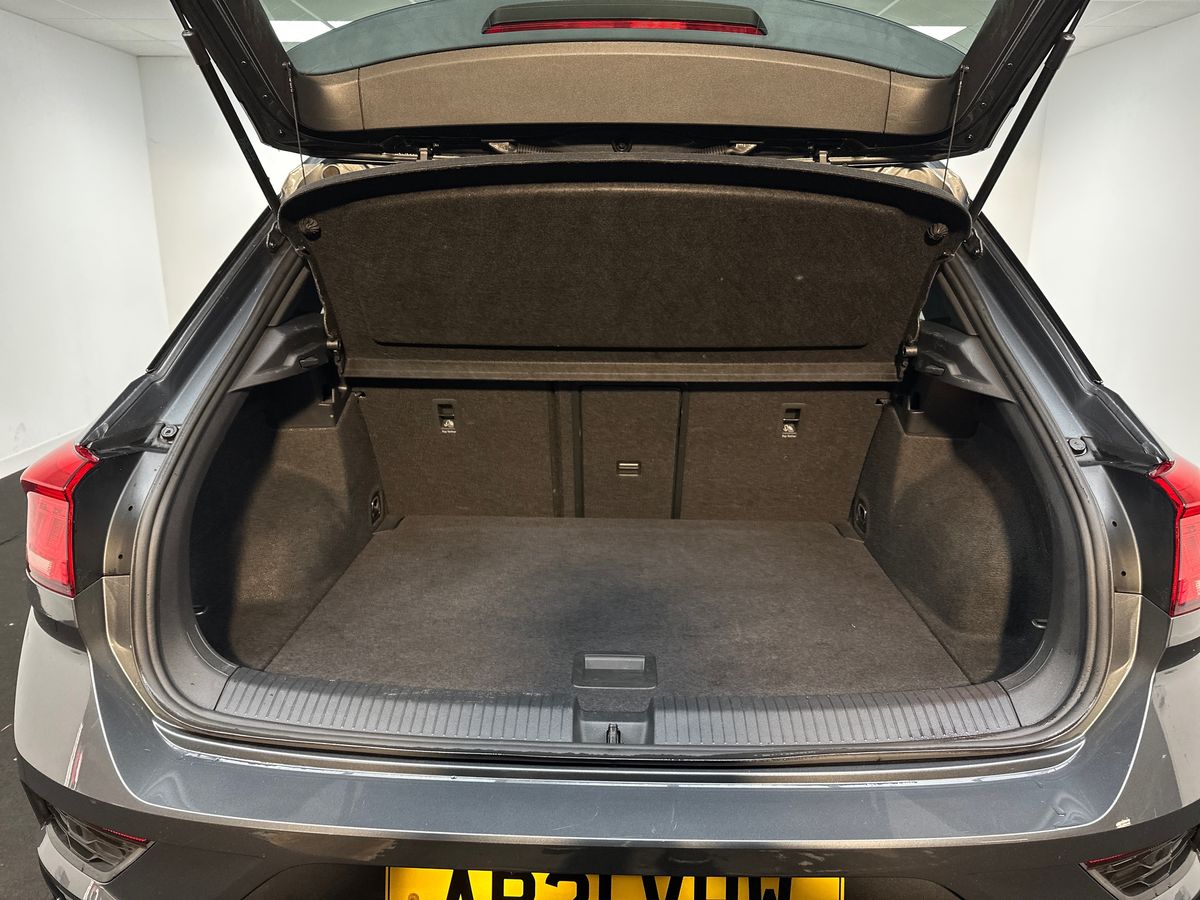 Used Volkswagen T-Roc 2021 for sale - 77285613: Photo 34