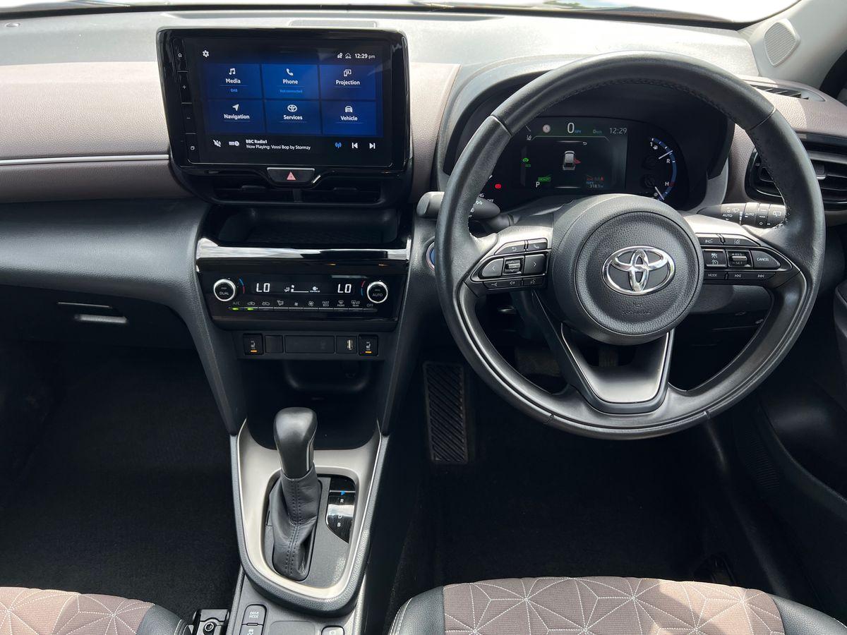 Used Toyota Yaris Cross 2023 for sale - 76928075: Photo 15