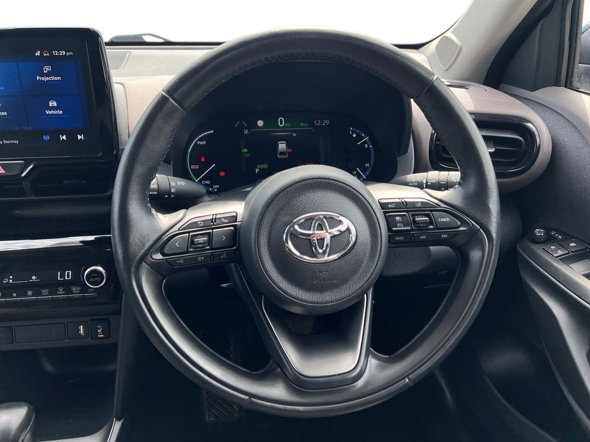 Used Toyota Yaris Cross 2023 for sale - 76928075: Photo 17