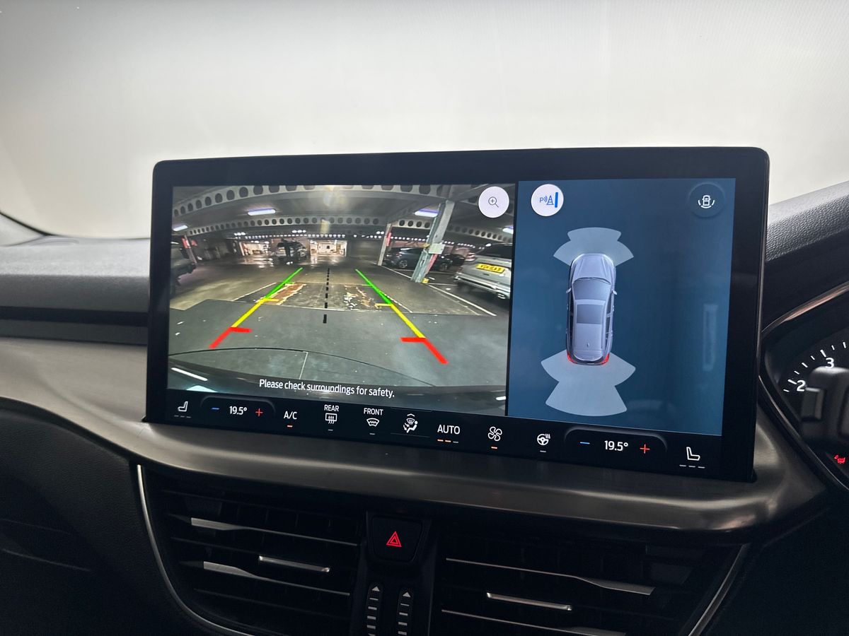 Used Ford Focus 2022 for sale - 77347005: Photo 21