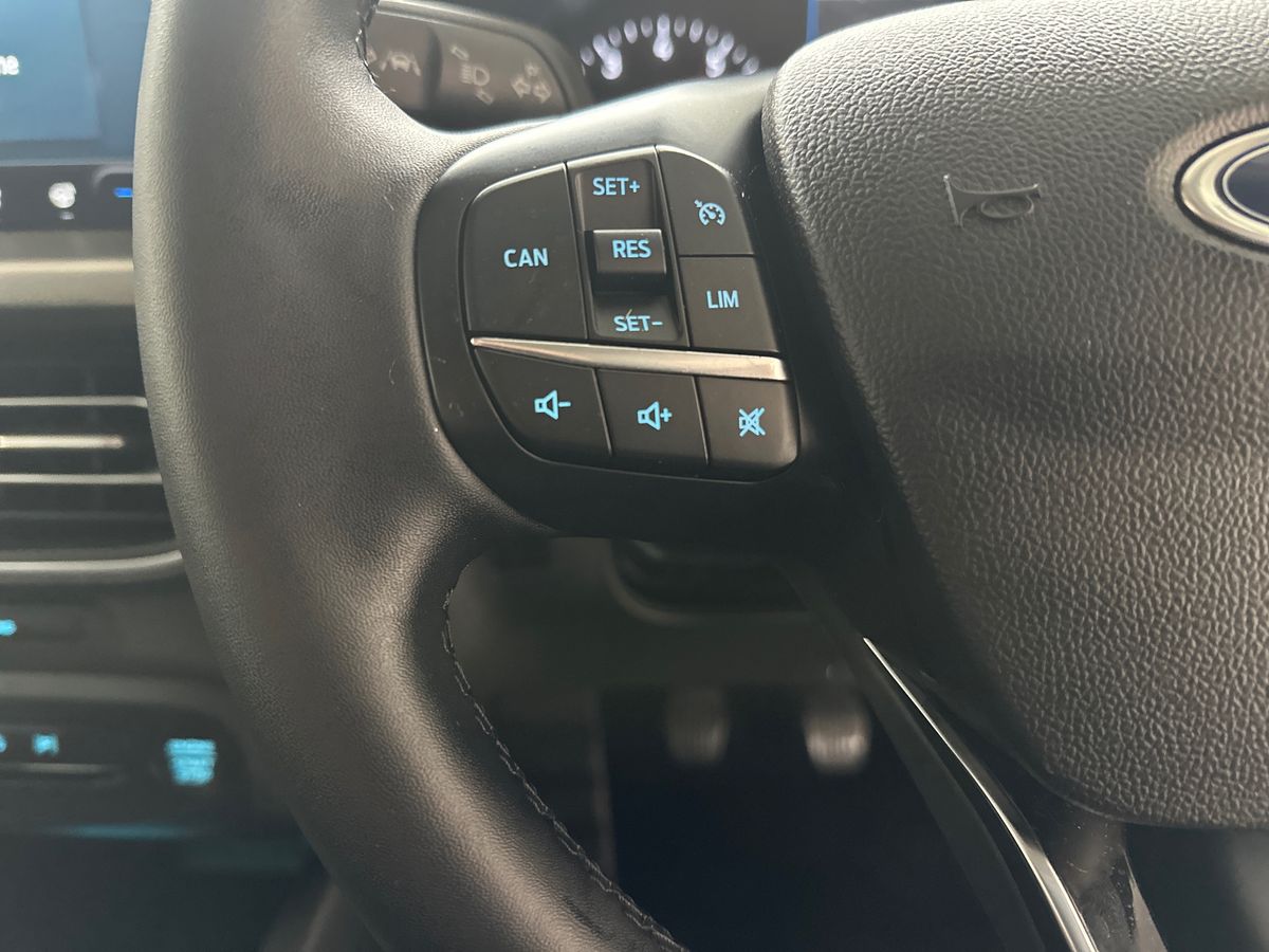 Used Ford Focus 2022 for sale - 77347005: Photo 26