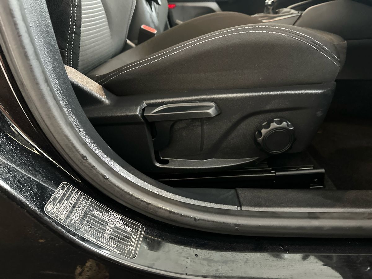 Used Ford Focus 2022 for sale - 77347005: Photo 30