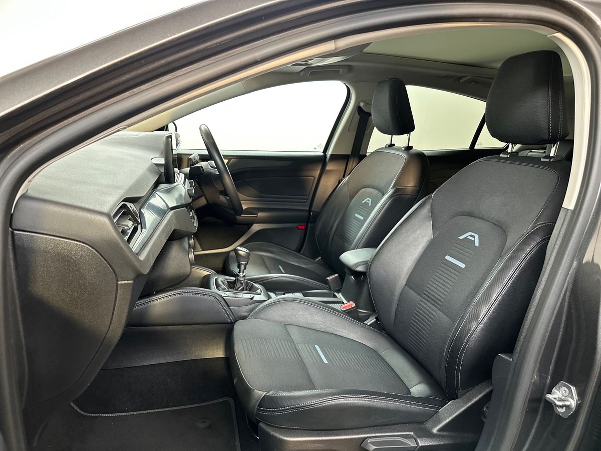 Used Ford Focus 2019 for sale - 77726106: Photo 13