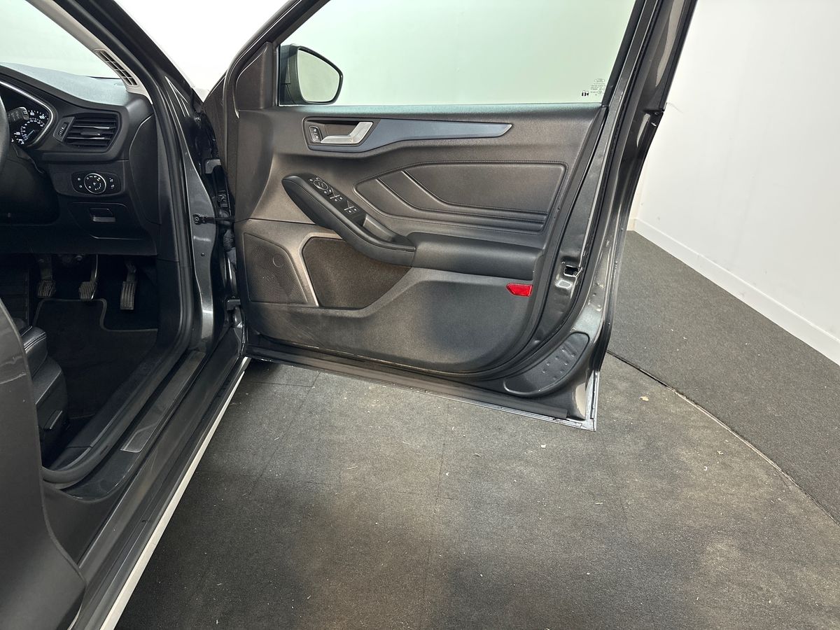 Used Ford Focus 2019 for sale - 77726106: Photo 35