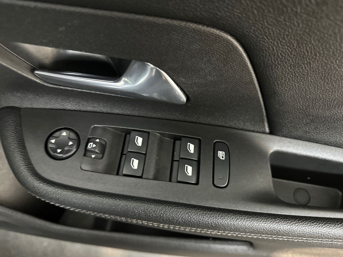 Used Vauxhall Mokka 2023 for sale - 77420375: Photo 25