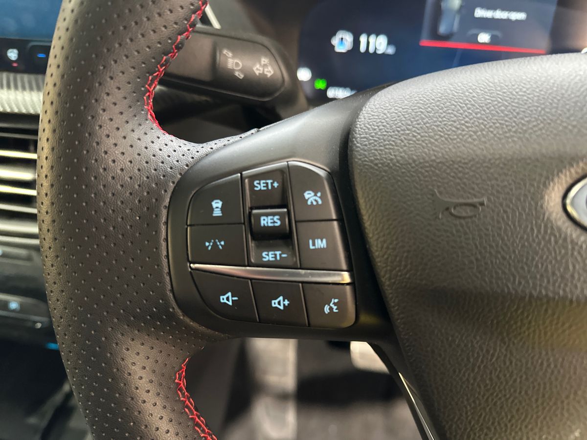 Used Ford Kuga 2024 for sale - 77157981: Photo 26