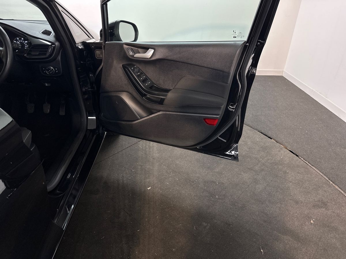 Used Ford Fiesta 2023 for sale - 78206723: Photo 35