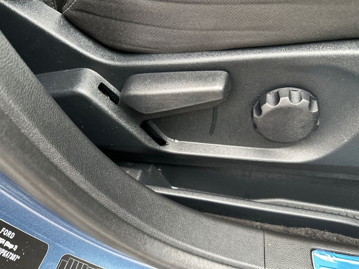 Used Ford S-Max 2023 for sale - 77157836: Photo 30