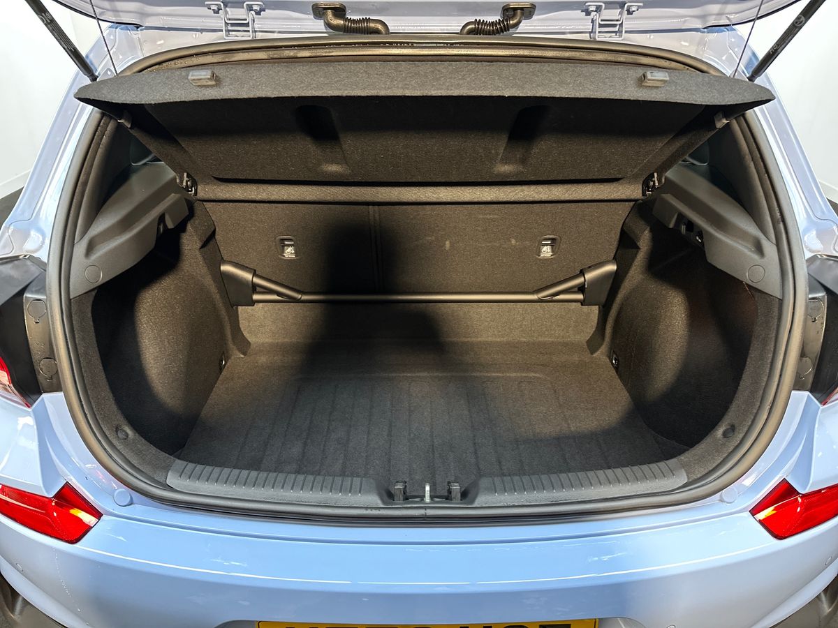 Used Hyundai i30 2020 for sale - 77934242: Photo 34