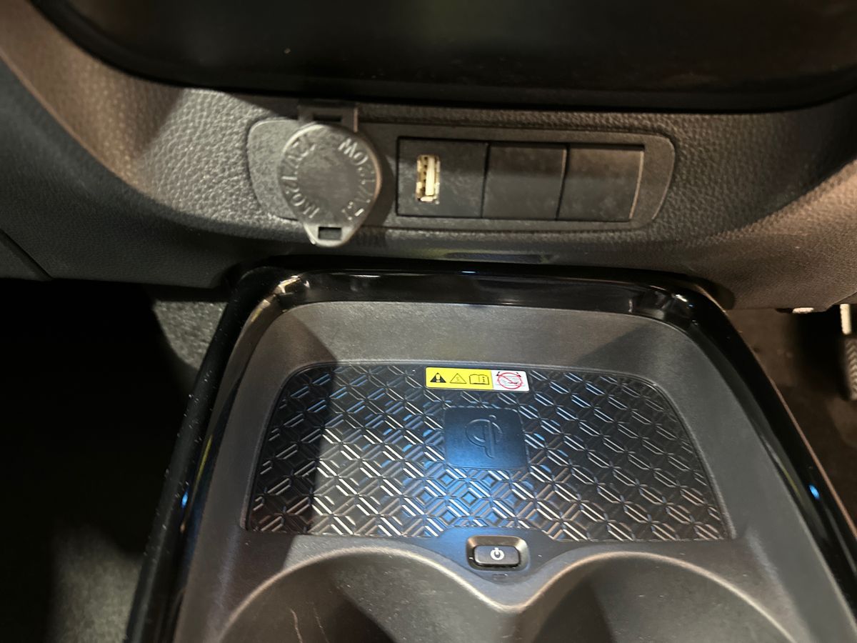 Used Toyota Aygo X 2022 for sale - 76338946: Photo 24