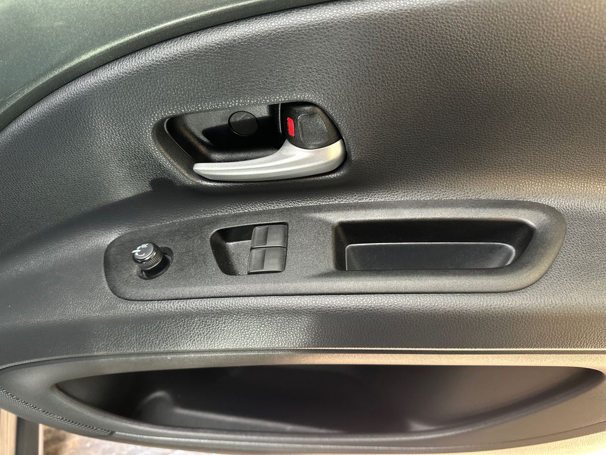 Used Toyota Aygo X 2022 for sale - 76338946: Photo 25