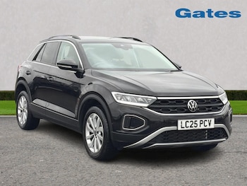 Used Volkswagen T-Roc 2025 for sale - 77630796: Photo