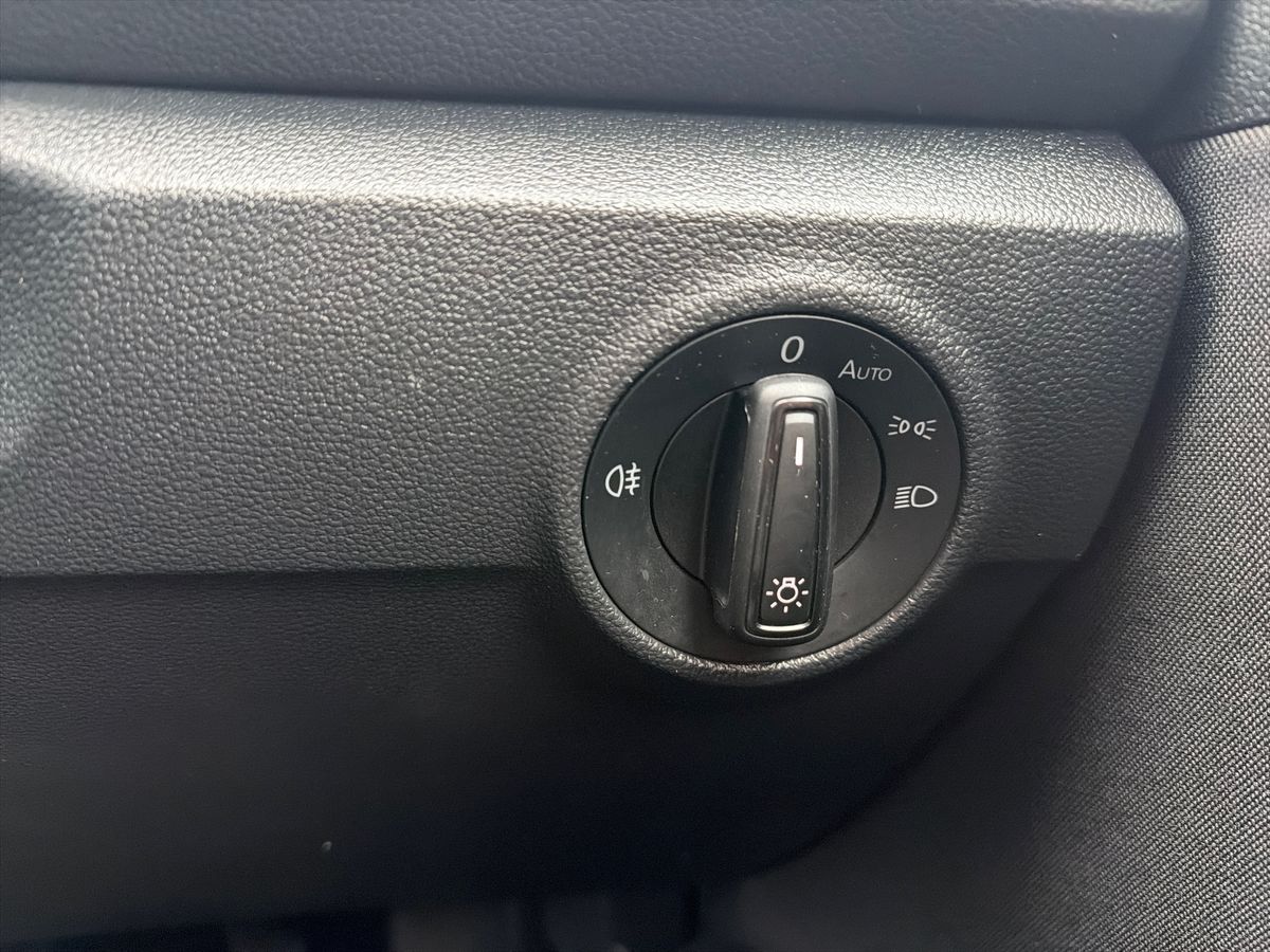 Used Volkswagen T-Roc 2025 for sale - 77630796: Photo 23