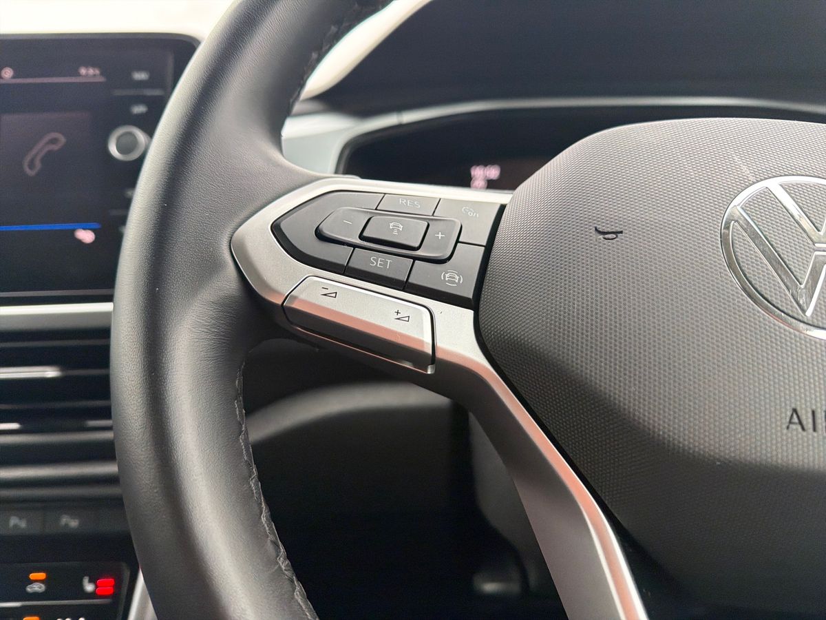 Used Volkswagen T-Roc 2025 for sale - 77630796: Photo 26