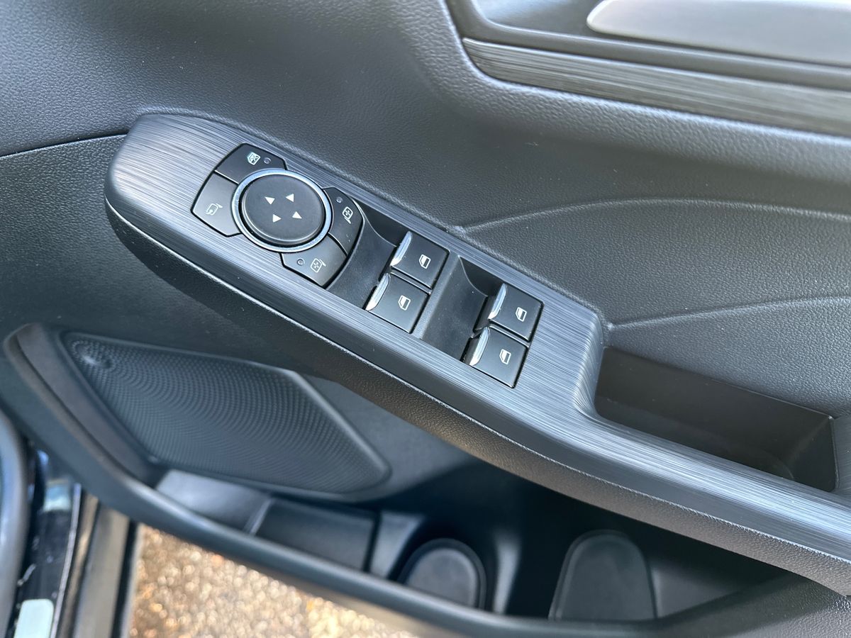 Used Ford Kuga 2024 for sale - 77225093: Photo 25