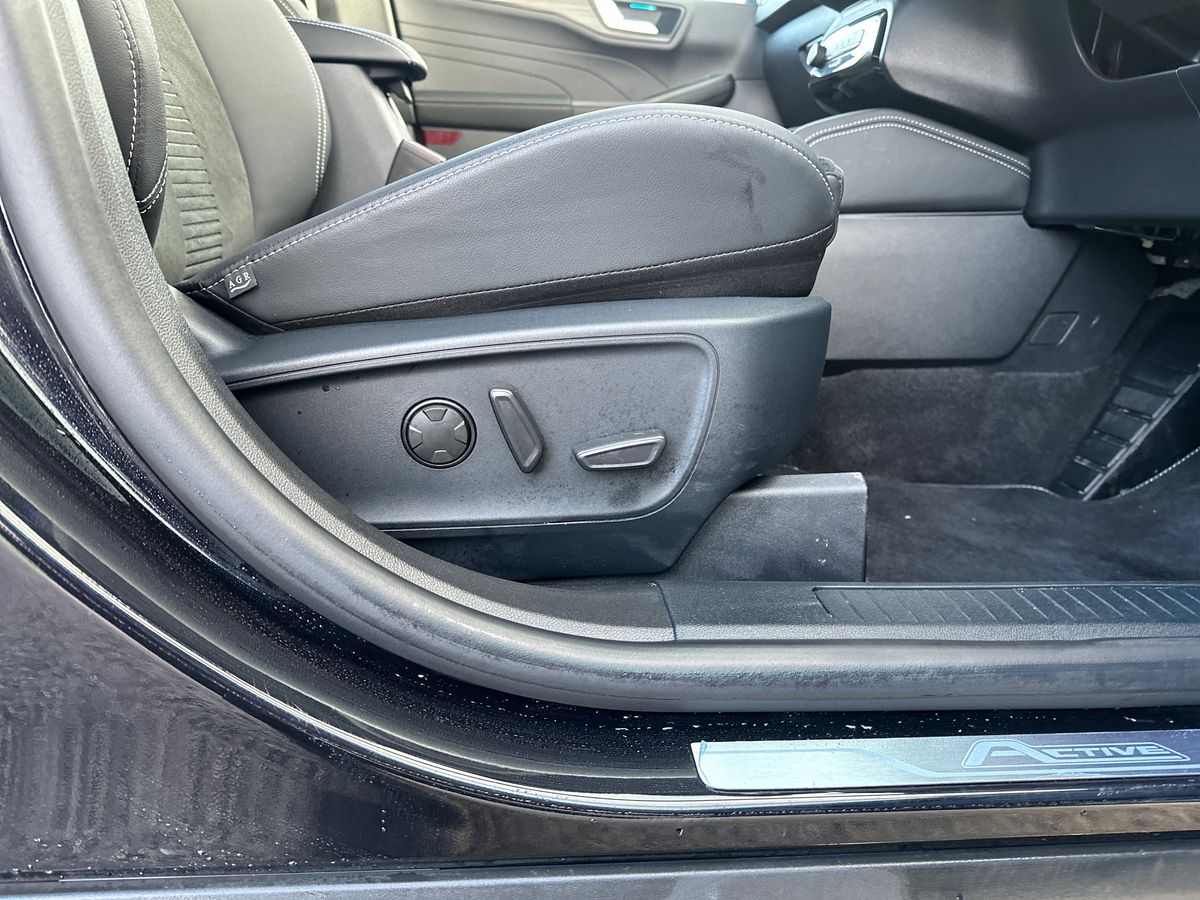 Used Ford Kuga 2024 for sale - 77225093: Photo 30