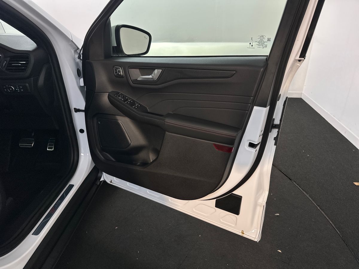 Used Ford Kuga 2024 for sale - 76533692: Photo 35