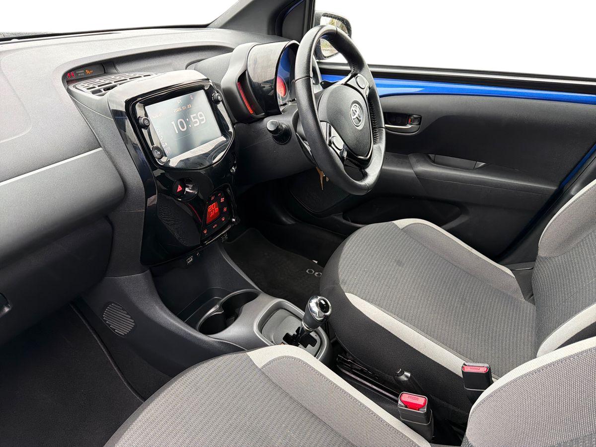 Used Toyota AYGO 2022 for sale - 77312306: Photo 11