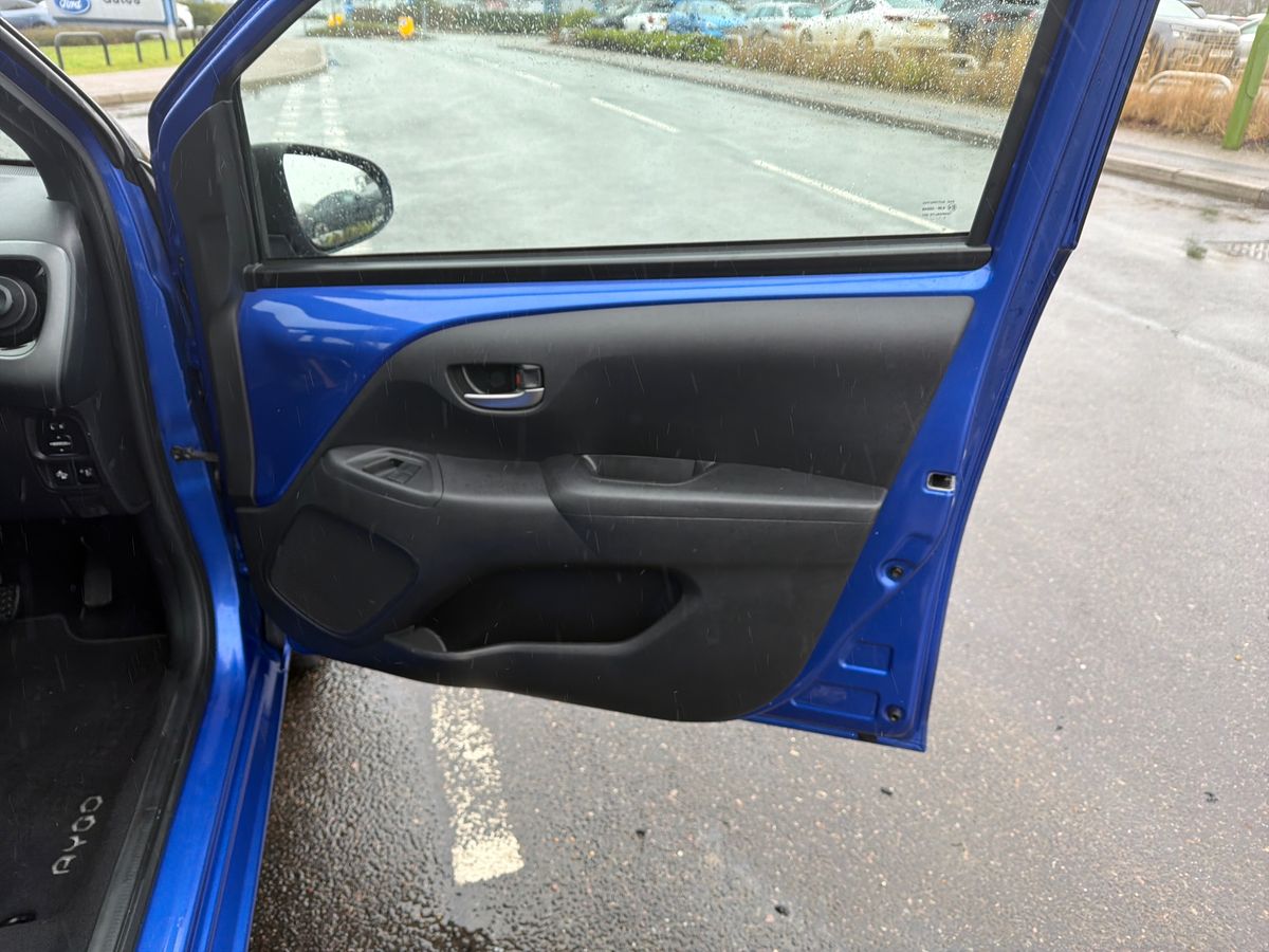 Used Toyota AYGO 2022 for sale - 77312306: Photo 35