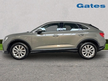 Used Audi Q3 2023 for sale - 76780355: Photo