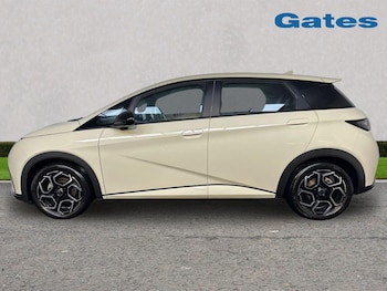 Used BYD Dolphin 2025 for sale - 77210107: Photo